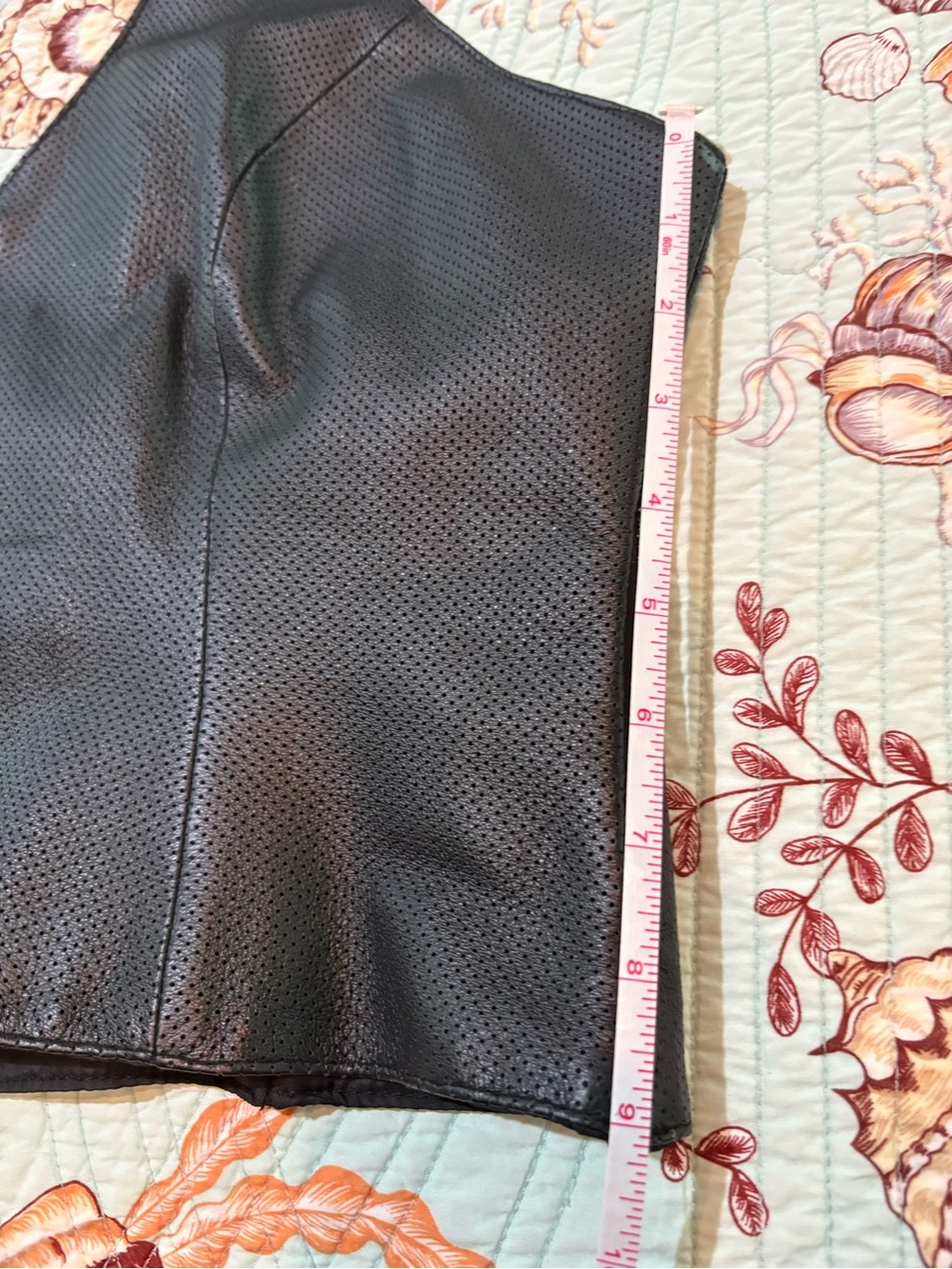 Vintage Wilson’s 100% Leather Black Halter Zip-Front XL Top - Picture 12 of 12